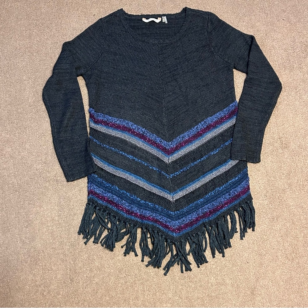 Women’s Size Small Sweater V Hemline Dark Gray w Stripes at Bottom Long Sleeved